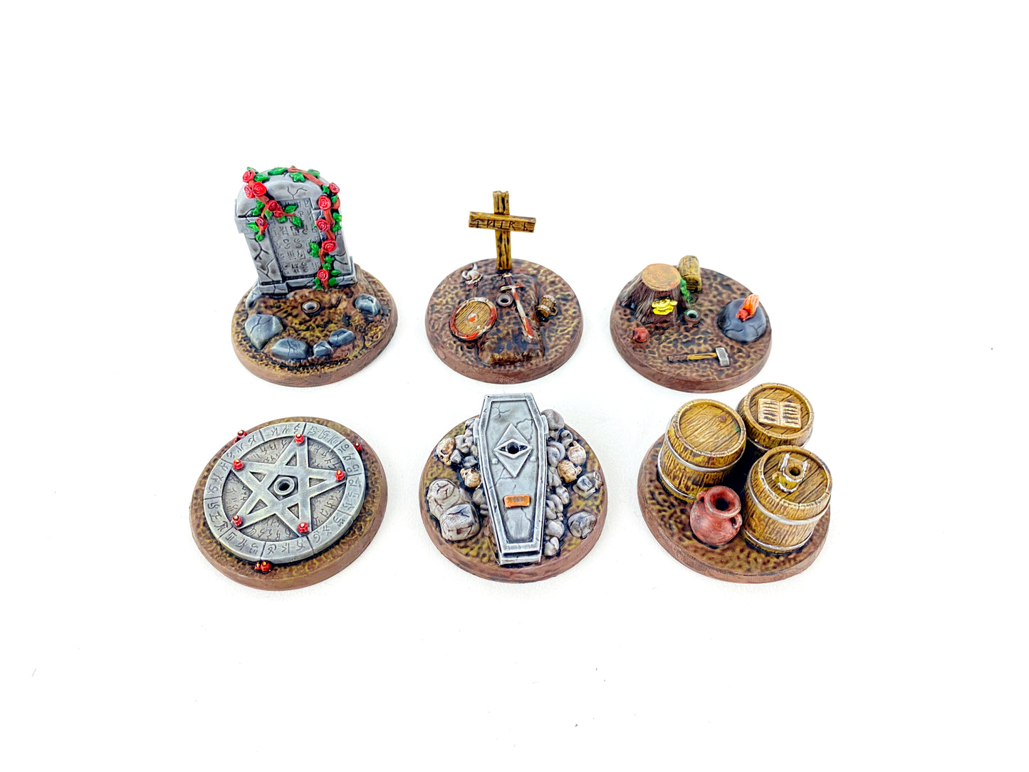 Detailaufnahme bemalter Fantasy-Missionsziels mit Fahne, ideal für Tabletop-Schlachten